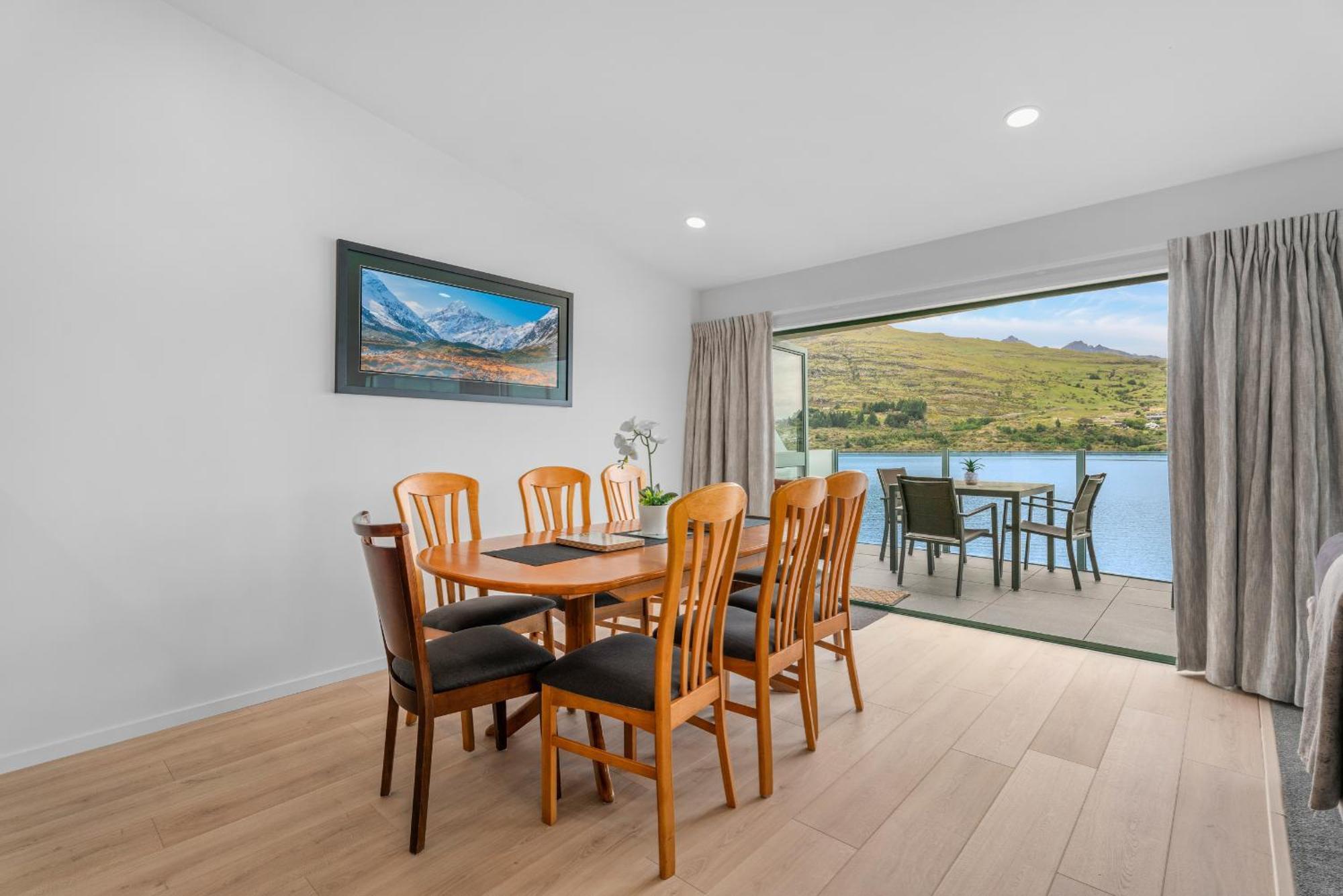 Frankton House - Queenstown Holiday Home Exterior photo